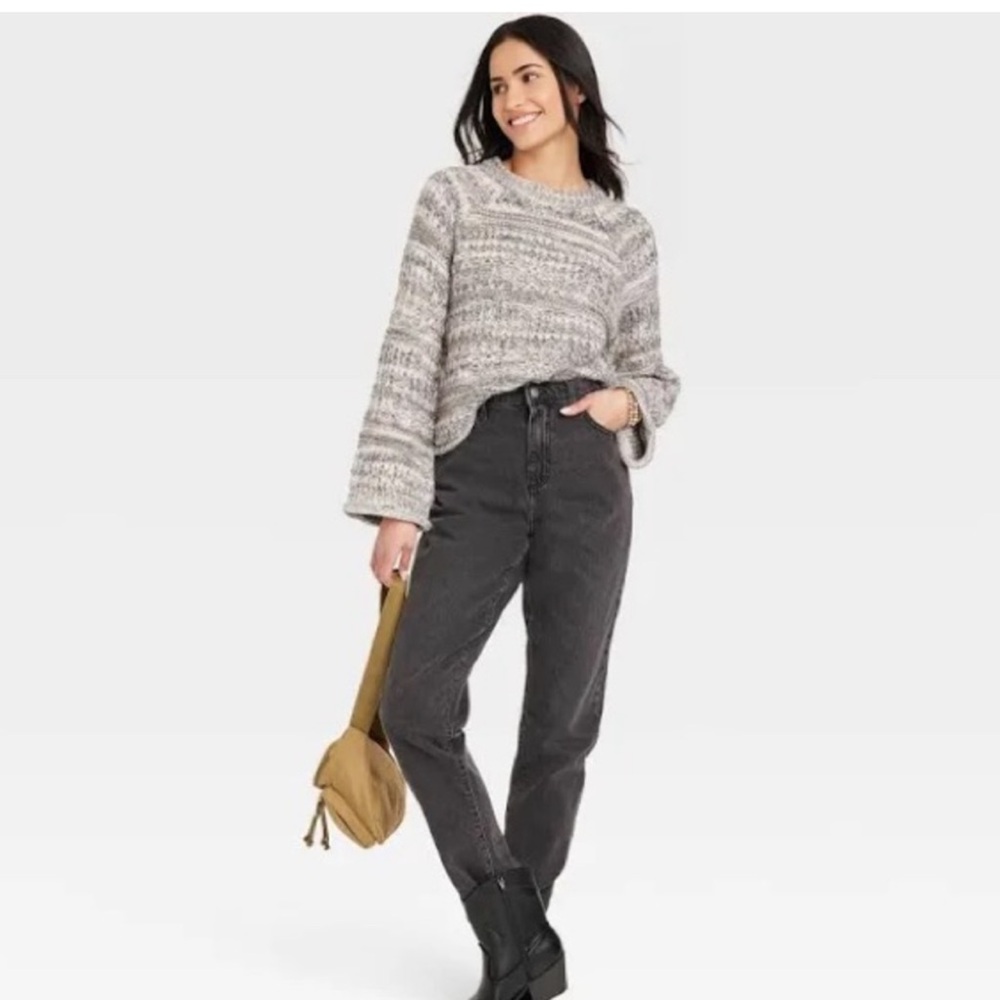 Universal Thready Gray Chunky Knit Pullover Sweater